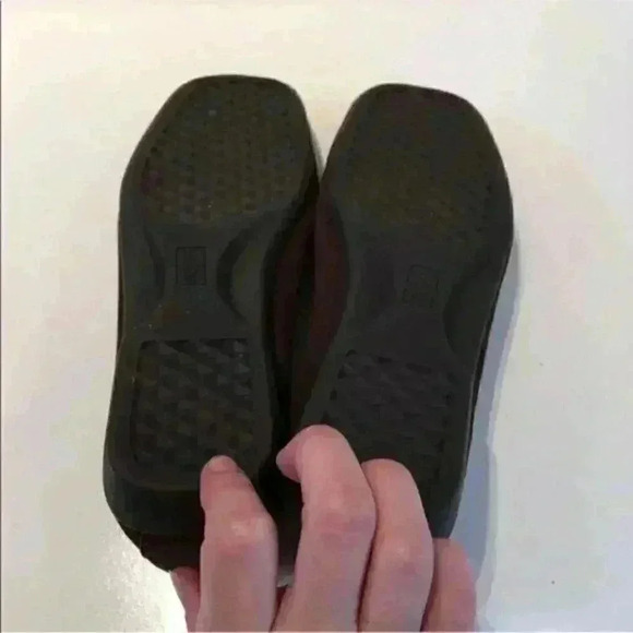 New Coldwater Creek Flats Size 6.5 Brown Suede - Picture 5 of 8